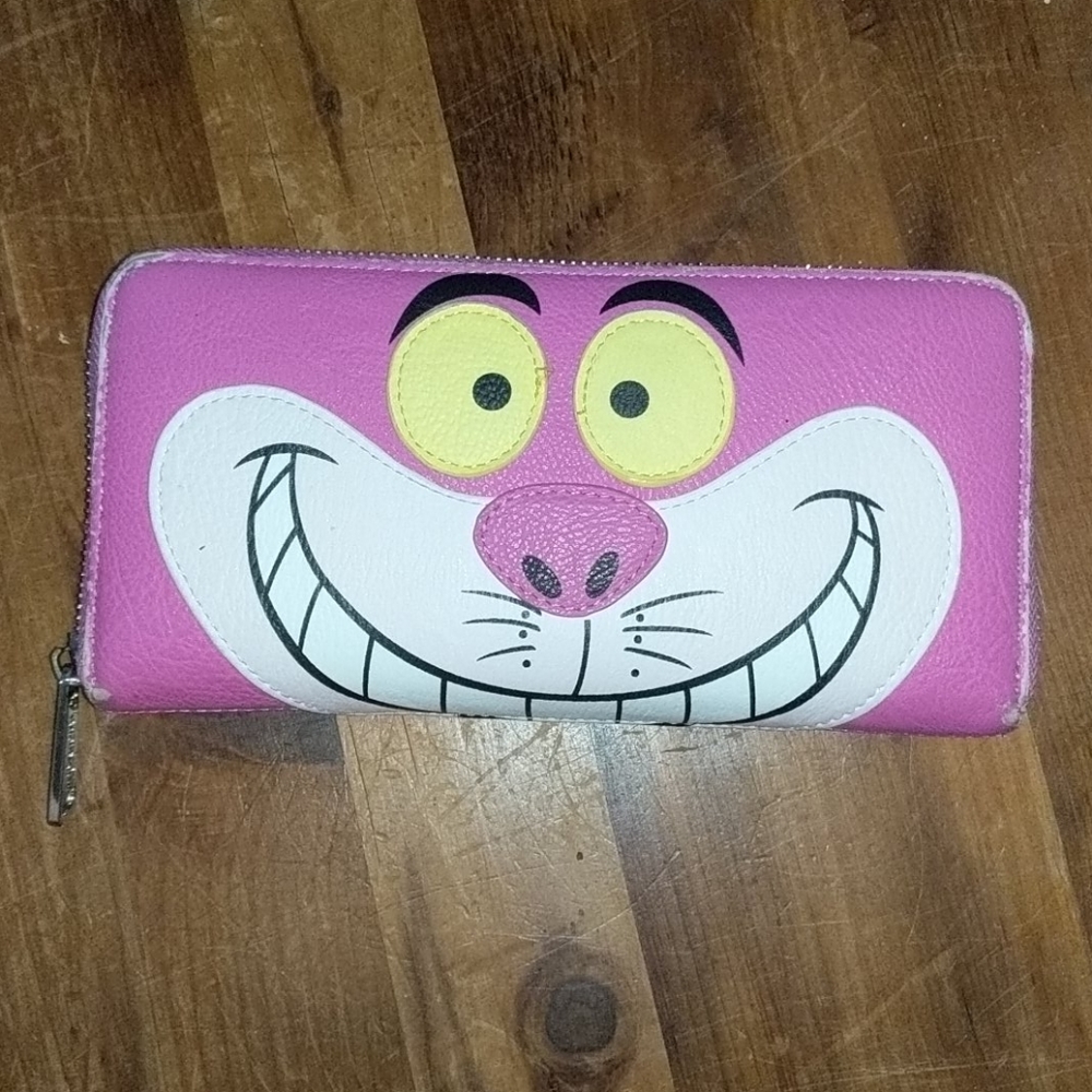 Loungefly Cheshire cat wallet Disney Parks
